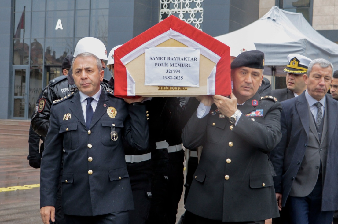 Polis Memuru Samet Bayraktar ebediyete uğurlandı