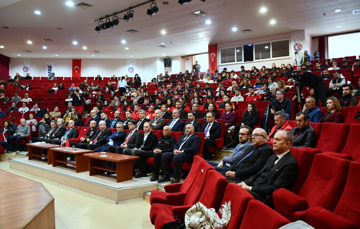 AFAD'tan ÇOMÜ'de deprem çalıştayı
