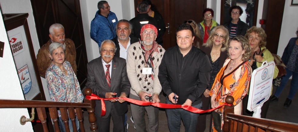 Gelibolu AKM'de cam ve ayna sanatı sergisi