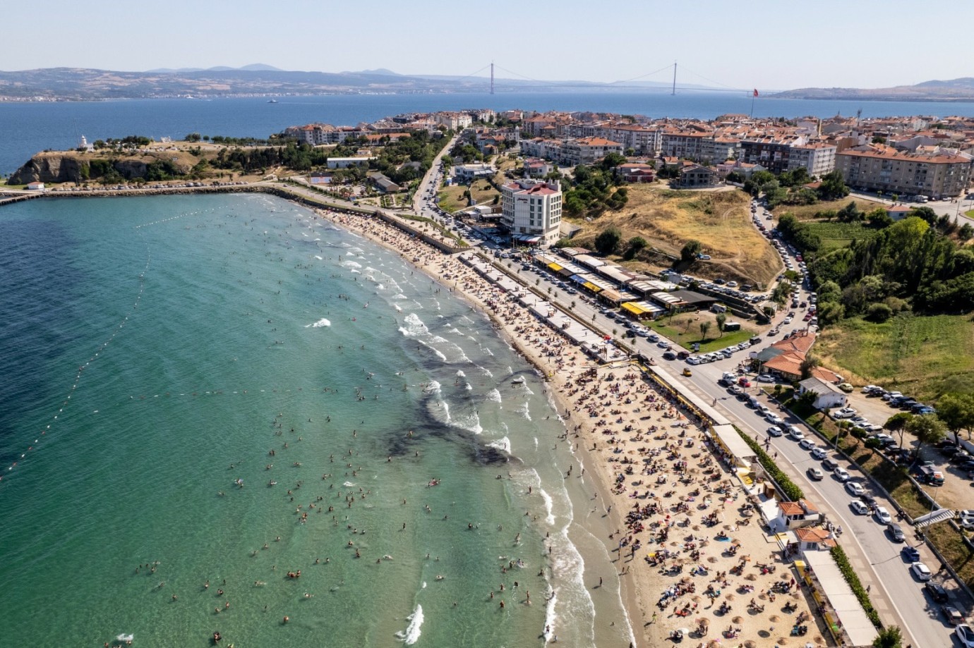 Gelibolu’nun incisi Hamzakoy, 2025’te de Mavi Bayraklı!