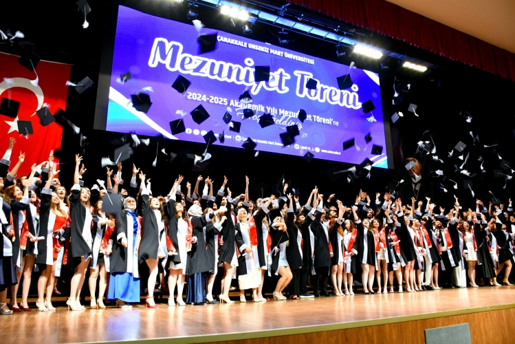 ÇOMÜ'lü doktorlar mezun oldu