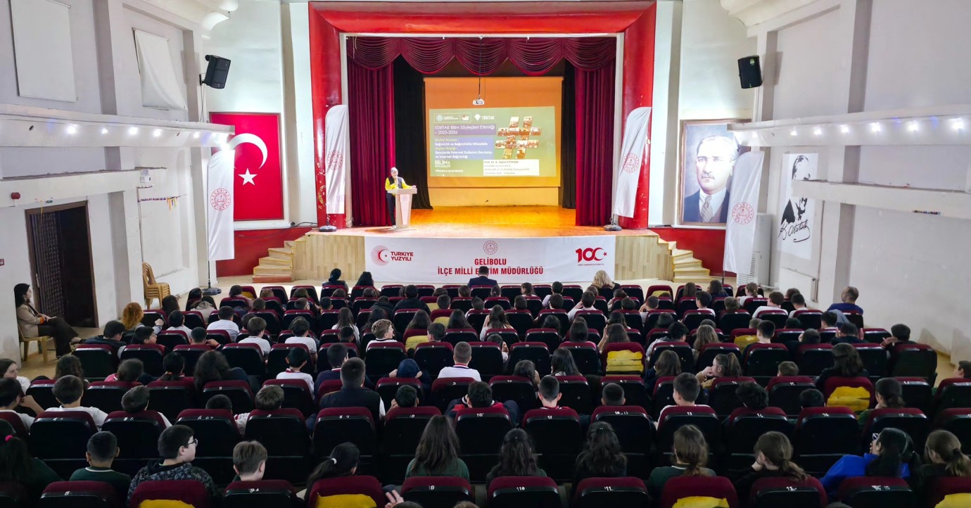 TÜBİTAK bilim söyleşilerinde “İnternet Bağımlılığı” ele alındı