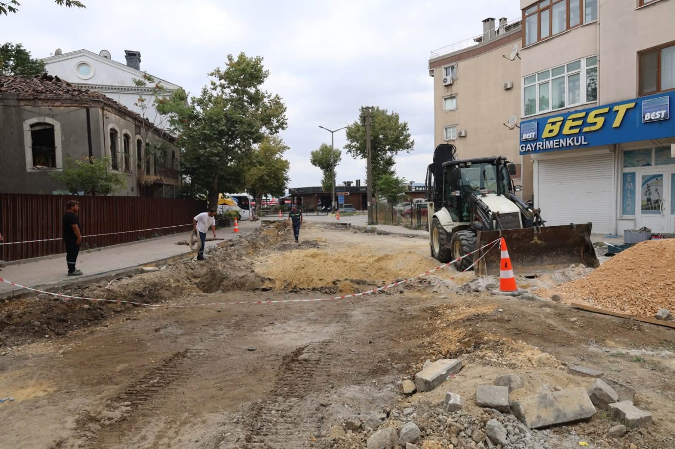 Alaeddin Mahallesi’nin altyapısı yenileniyor