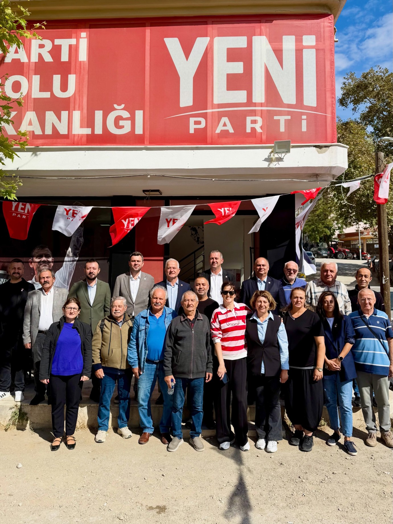 Yeni Parti Gelibolu’da Coşkun’a tam destek