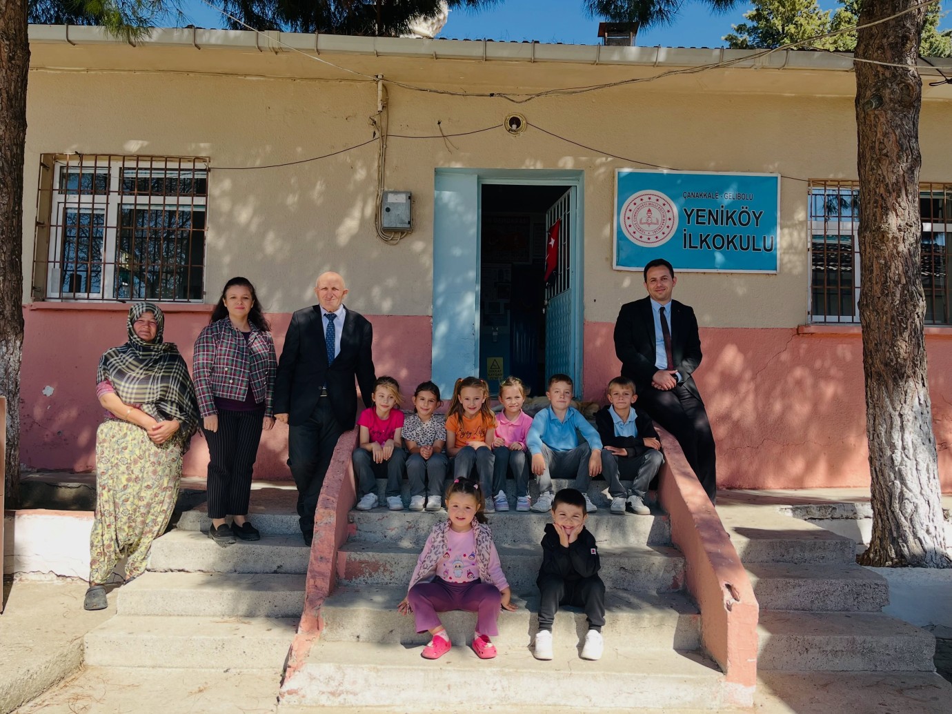 Kadir Aydın’dan Yeniköy İlkokuluna ziyaret