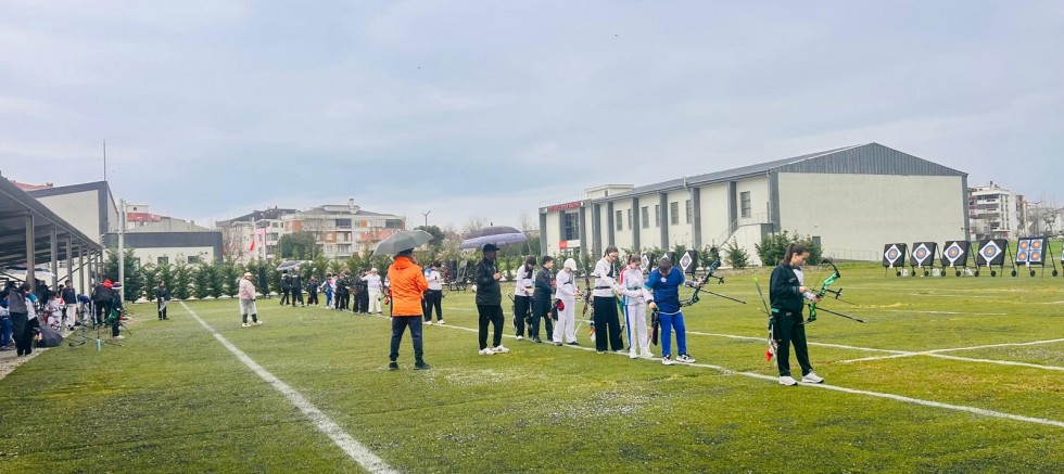 Gelibolu’da 23 Nisan Okçuluk Yarışmaları tamamlandı