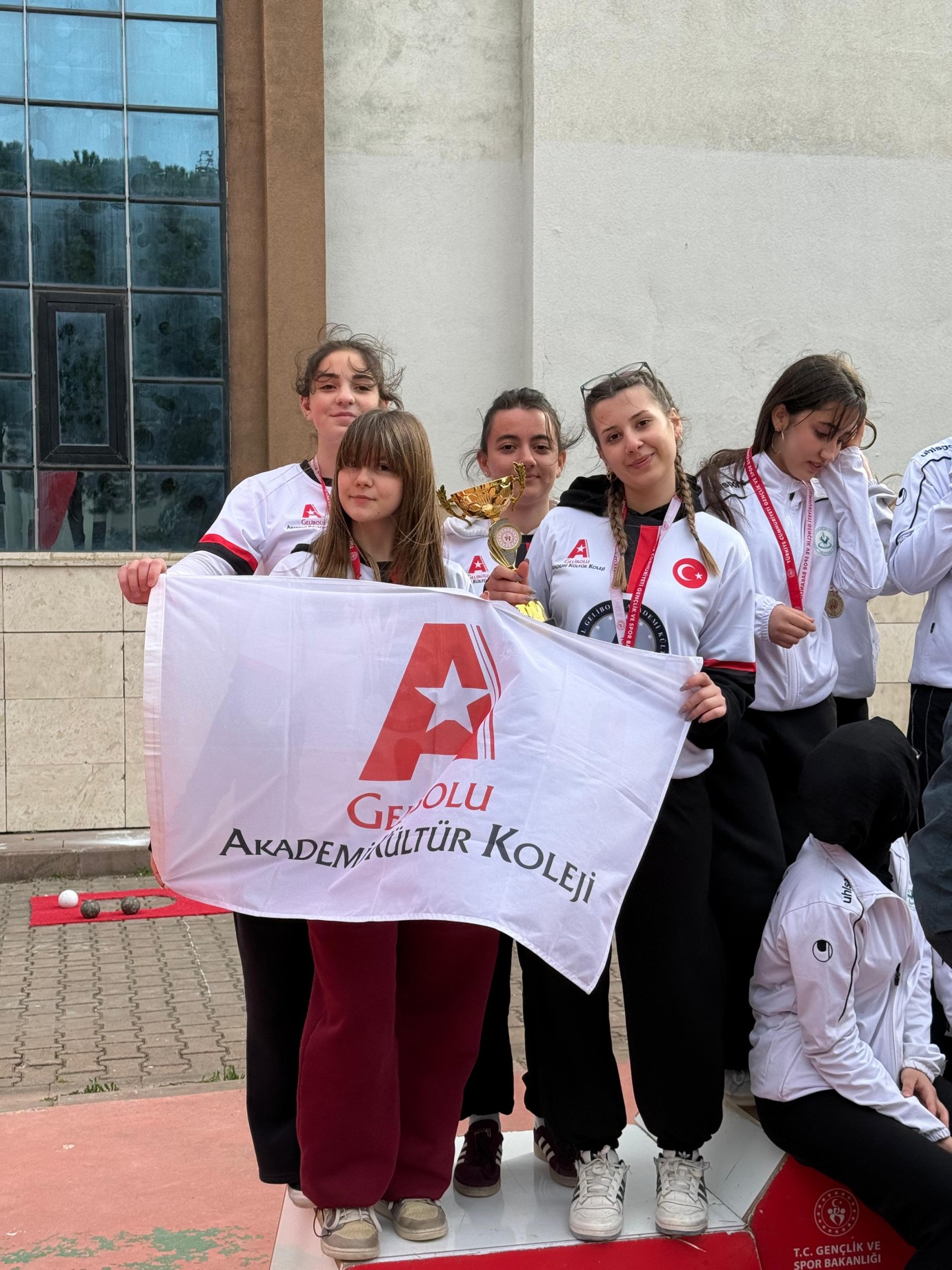 Gelibolu Akademi Kültür Koleji’nden Bocce’de tarihi başarı: İl ikincisi oldular