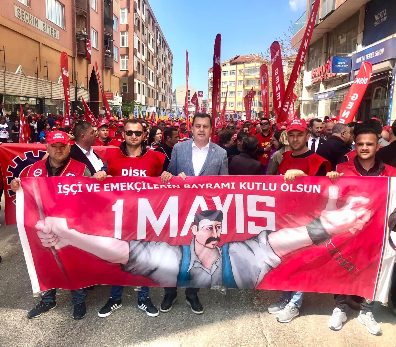 CHP'li Gündoğdu'dan 1 Mayıs mesajı