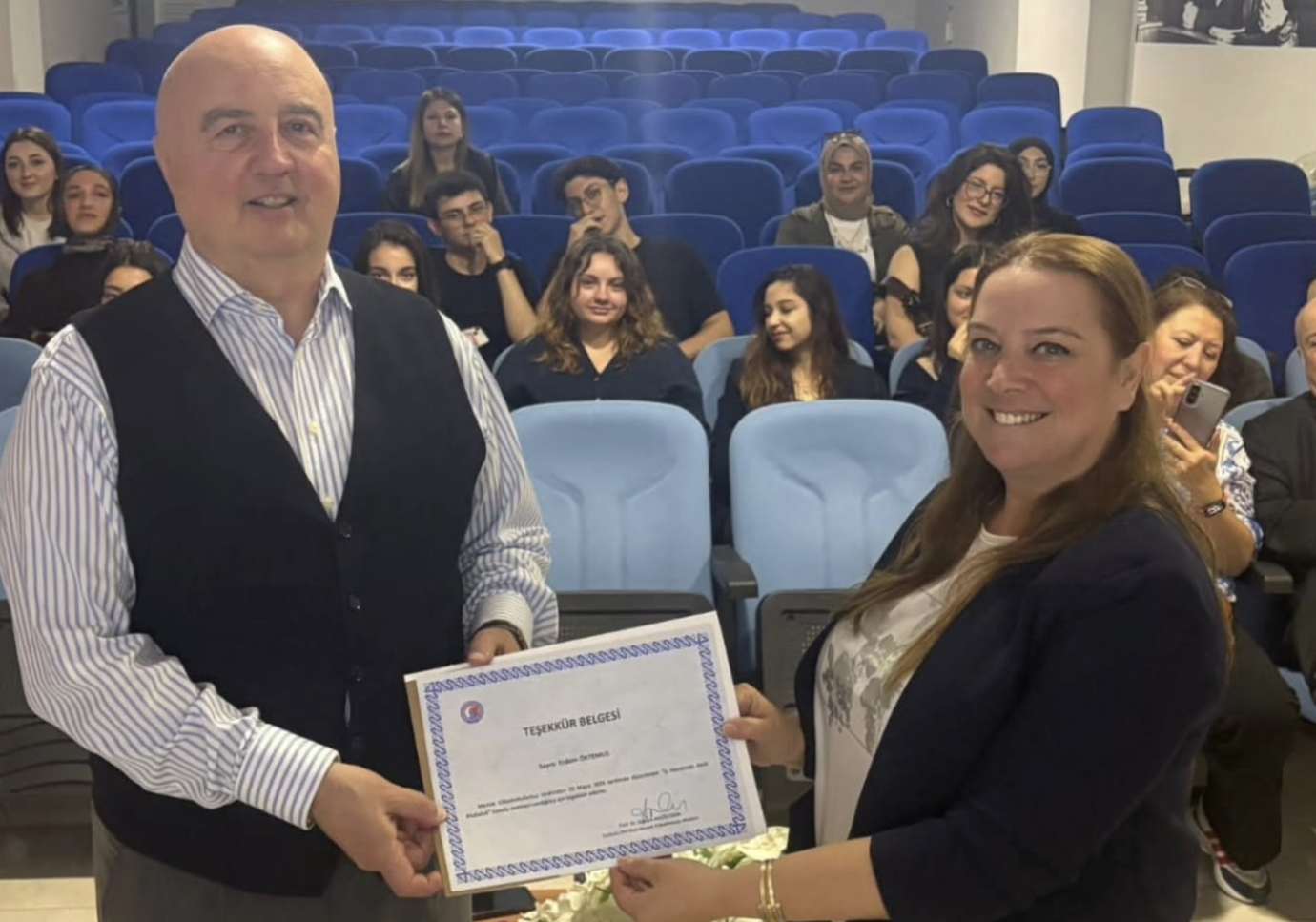 Gelibolu Piri Reis MYO’da “İş Hayatında Akıllı Mutluluk” semineri düzenlendi