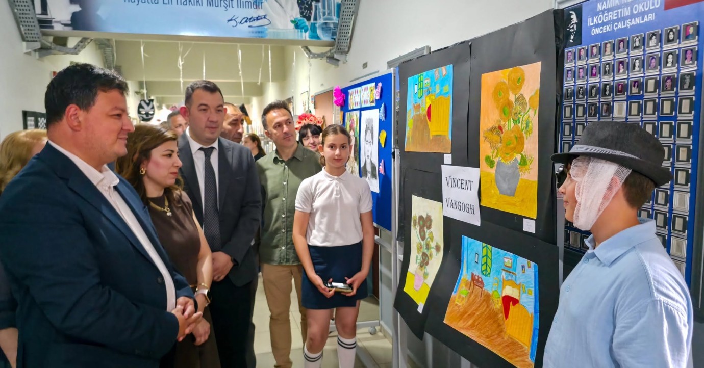 Gelibolu’da öğrencilerin eserleri görücüye çıktı