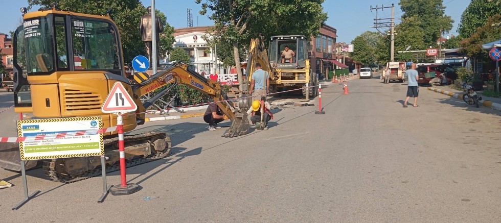 Evreşe’de doğalgaz altyapı çalışmaları başladı