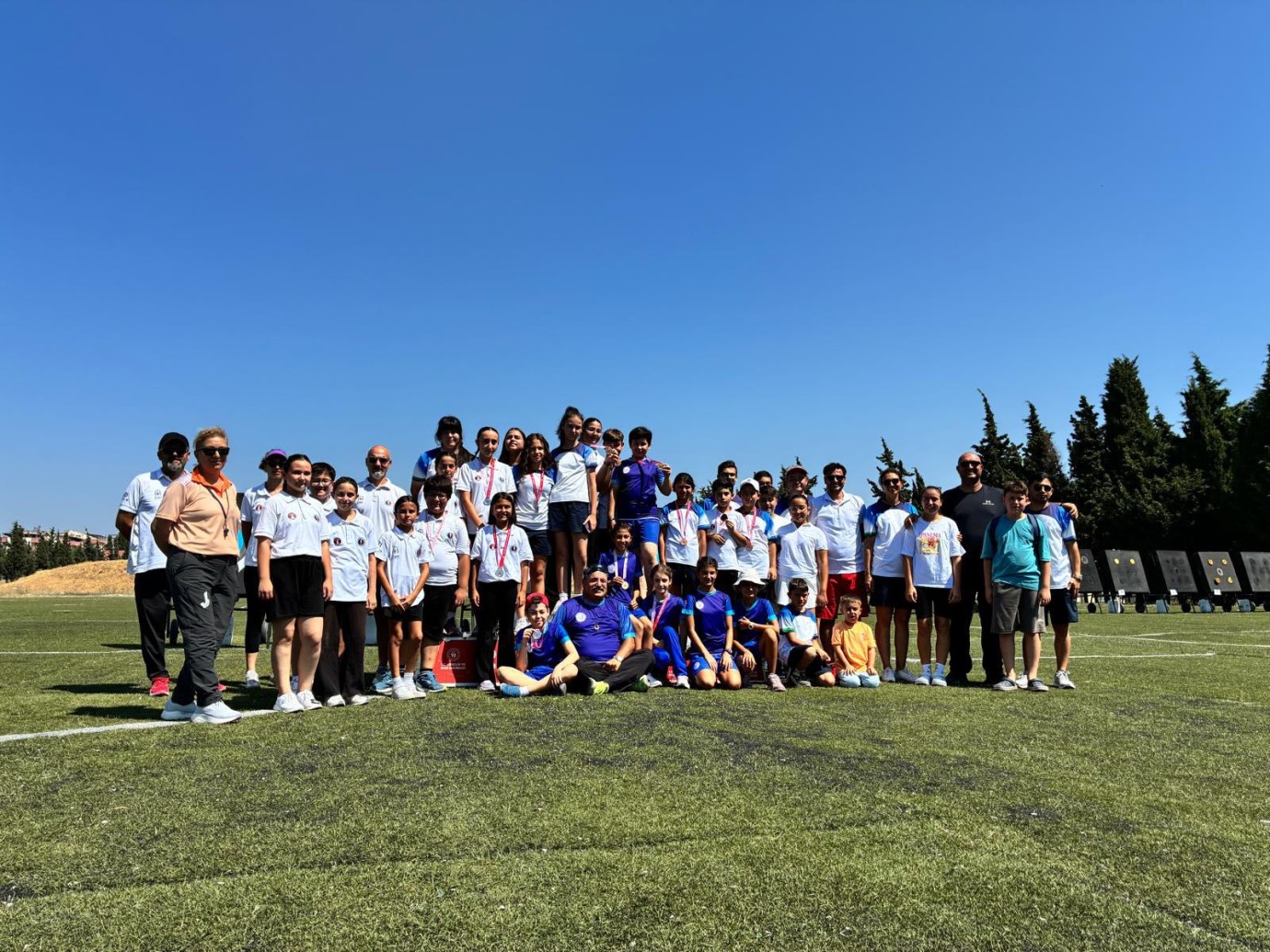 Gelibolu'da Okçuluk heyecanı: Gelibolu Yarımada Spor Kulübünden 10 madalya