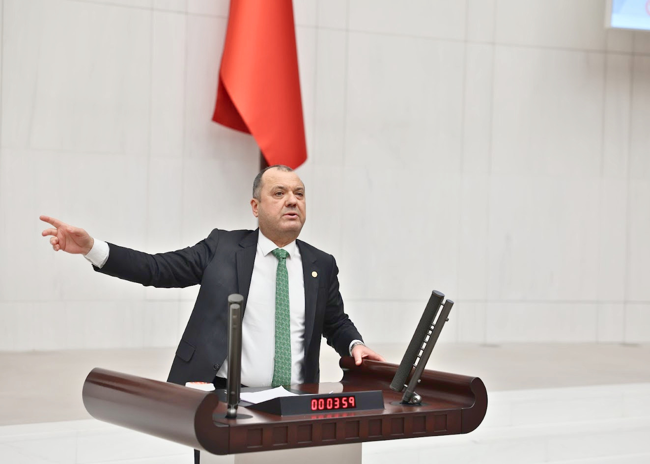 CHP'li Aygun: Hasat zamanı yapılacak ithalat, çiftçiyi batırır!